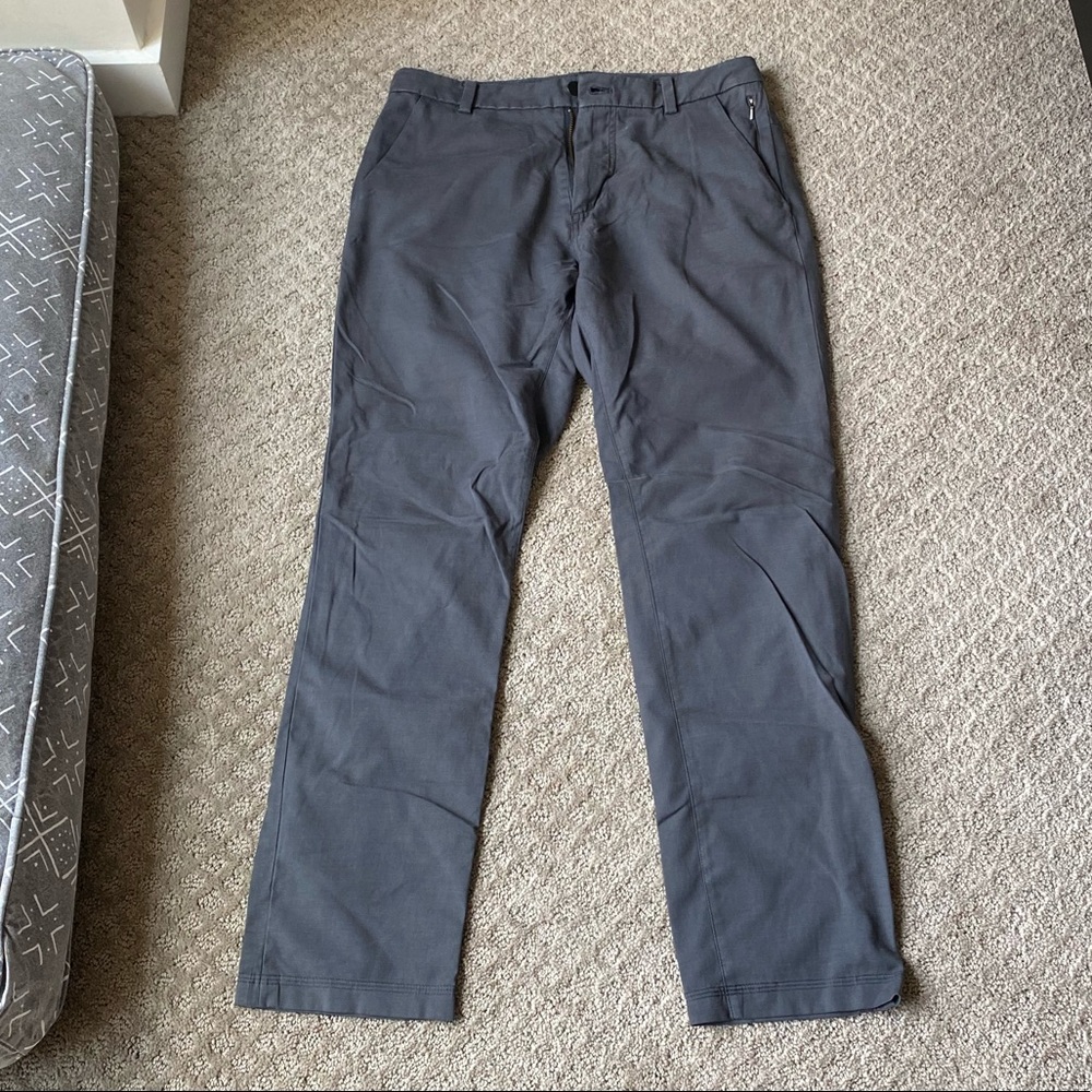 Lululemon Men’s Commission Pants